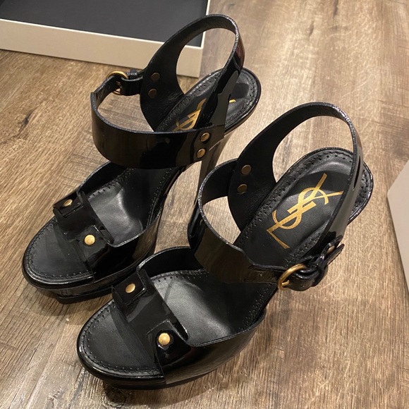 Size 36 (US 6) YSL black heels - Picture 6 of 8